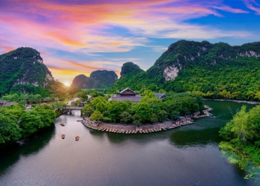 When to visit Ninh Binh? Best time for natural and cultural exploration